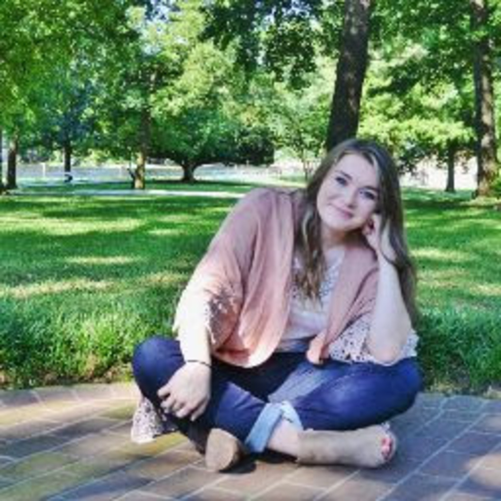 Meet your Posher, Britnee
